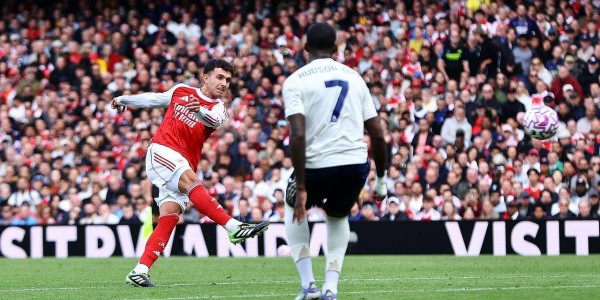 阿森纳苏维门迪在西班牙队的不可替代,他的对抗和长传改变比赛!